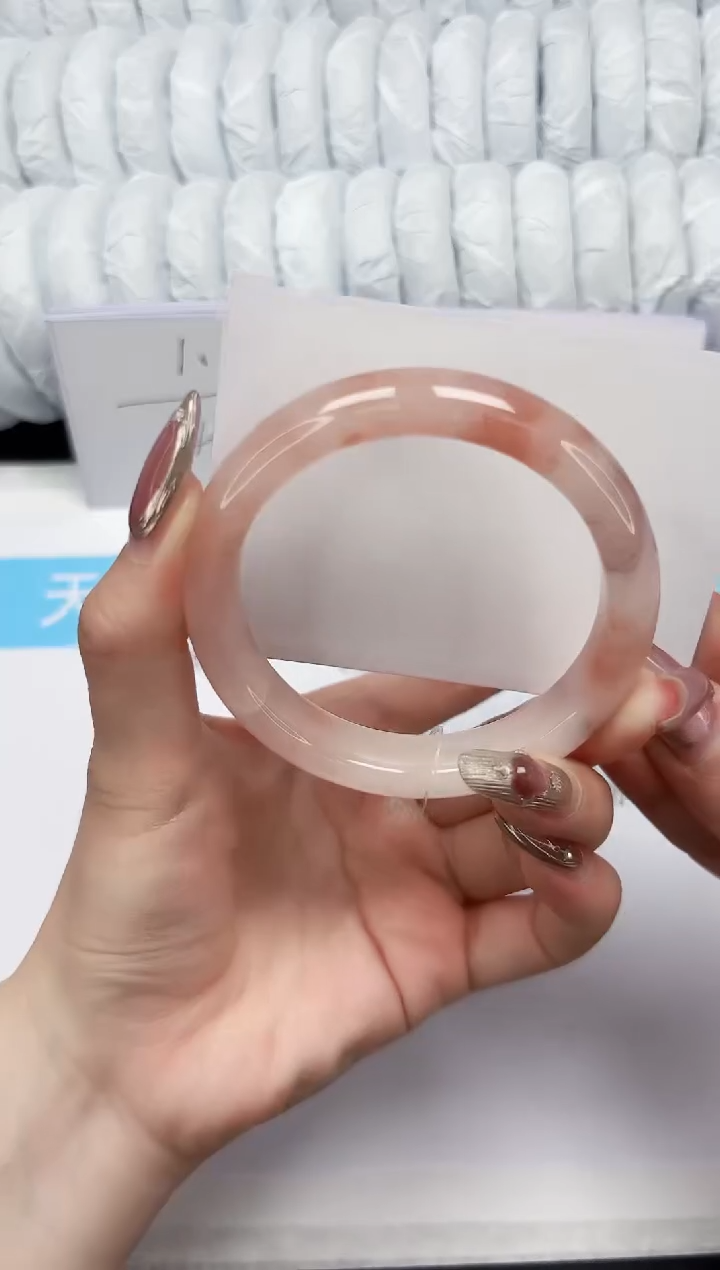 【闪购商品】石英质玉手镯未镶嵌194-62.1