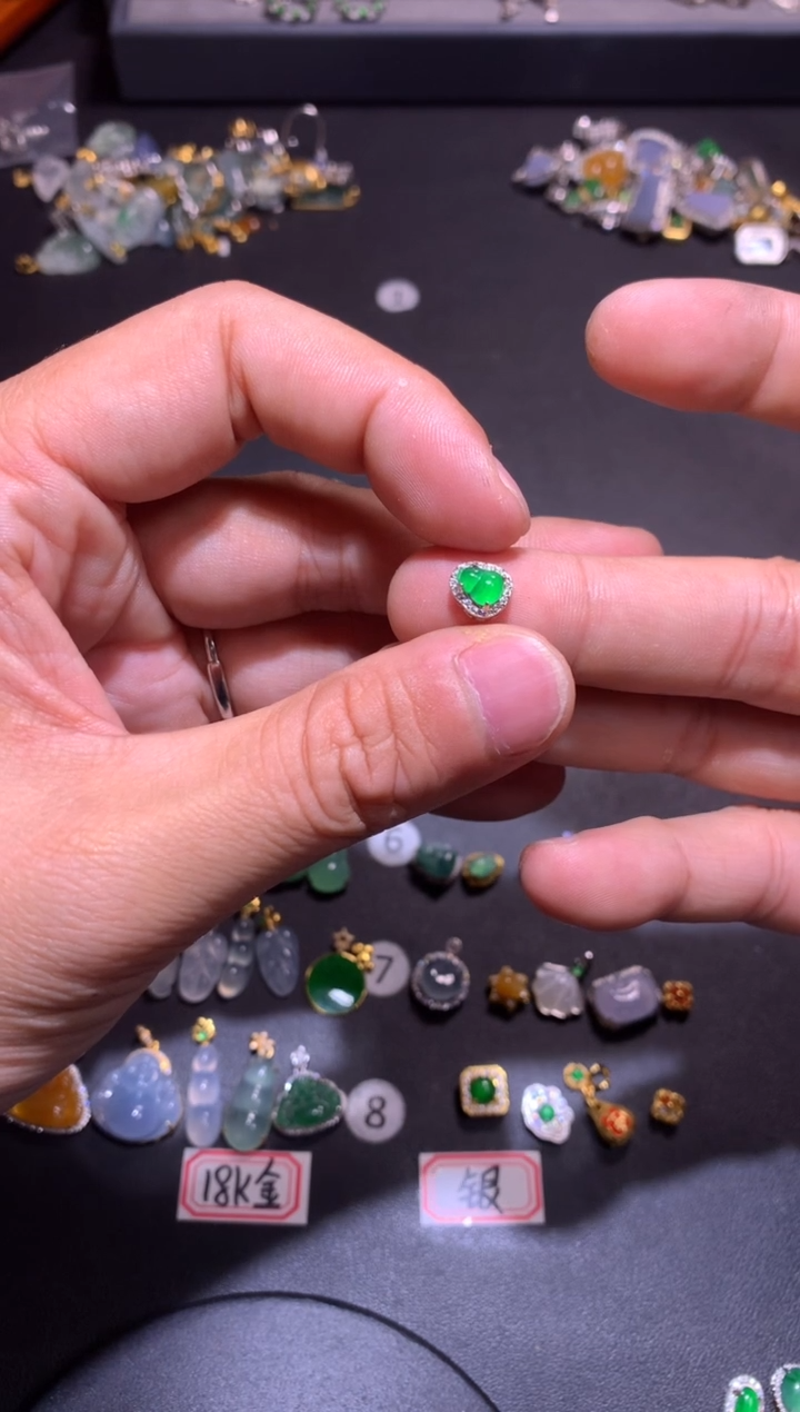 【闪购商品】翡翠吊坠(不含链)银S925镶嵌1