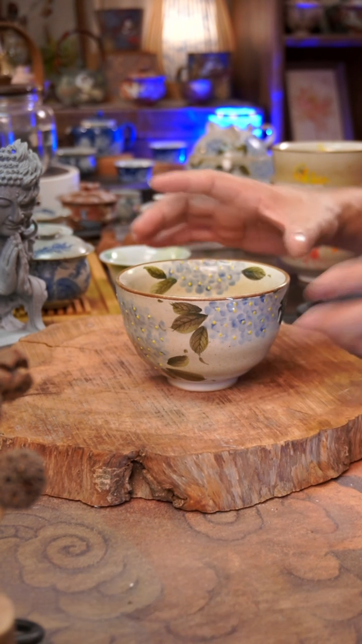 杯子绣球花手工手绘手工手绘
