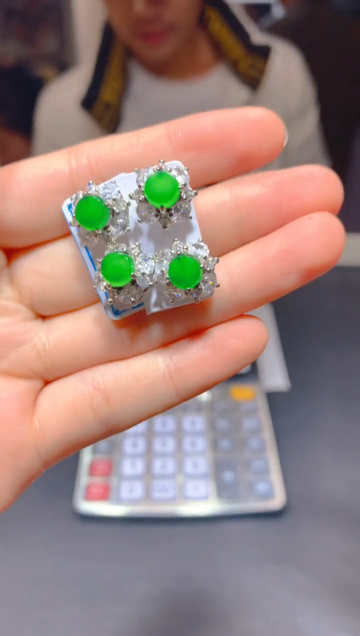 【闪购商品】定制翡翠未镶嵌36多样性发货(发其一）