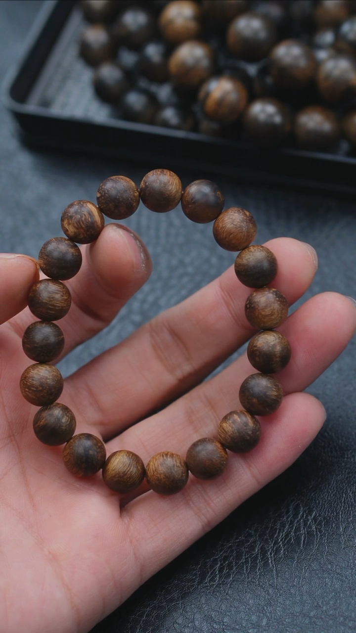 【闪购商品】沉香手串加里曼丹1.0单圈沉水手串