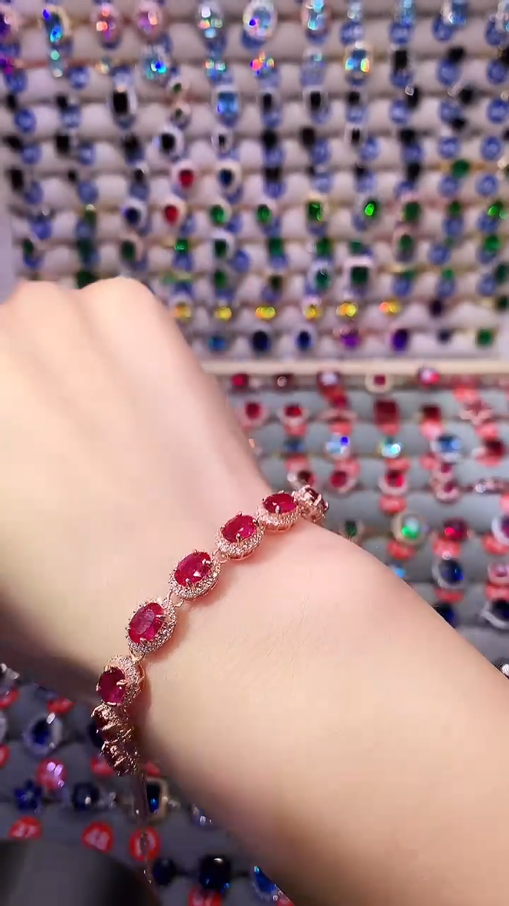 【闪购商品】红宝石手链银S925镶嵌11111