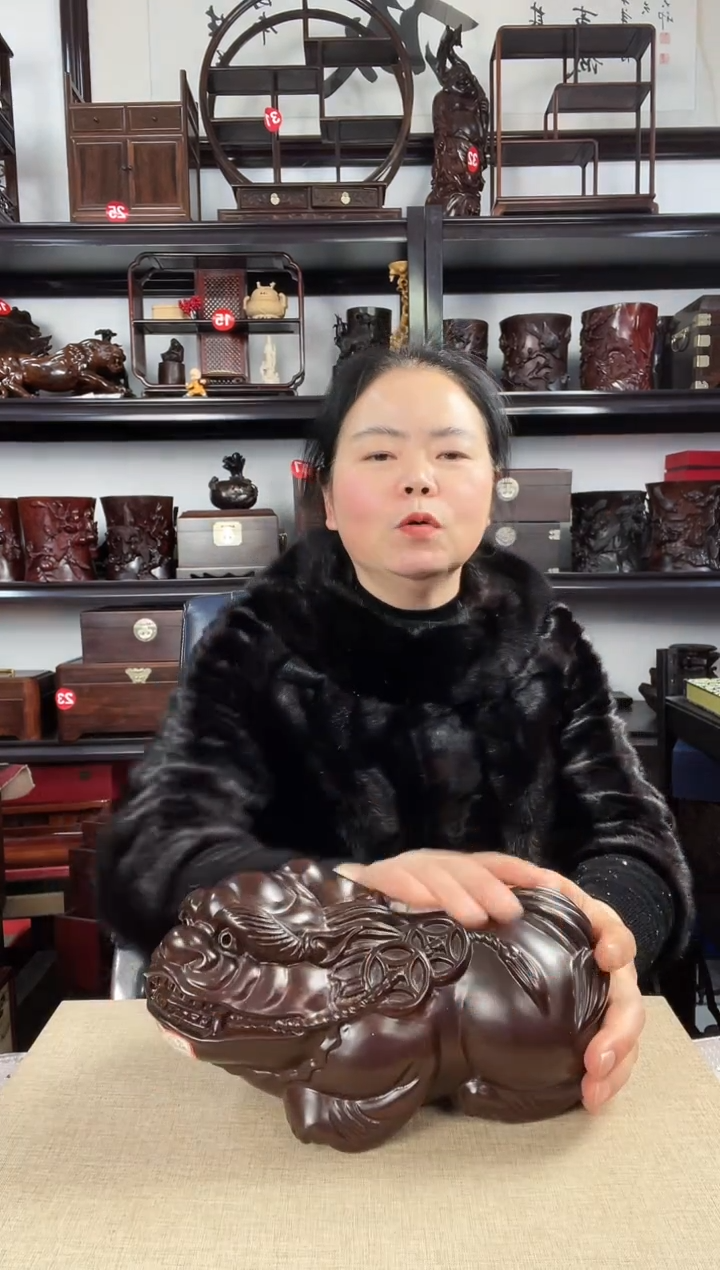 木老李红木工艺品大貔貅