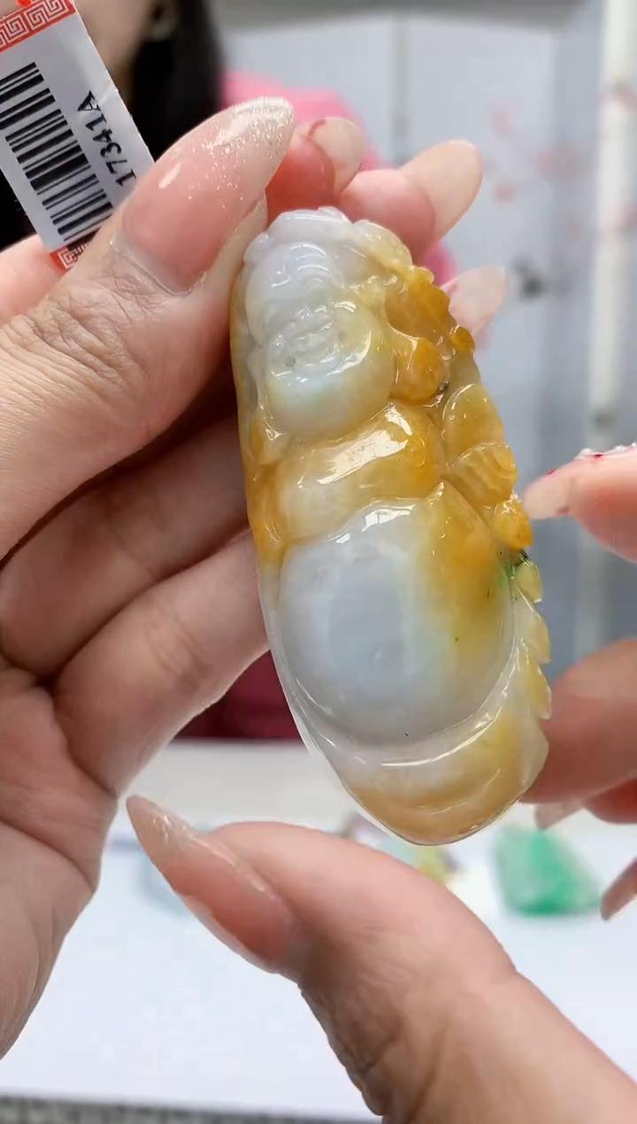 【闪购商品】定制翡翠未镶嵌4852MM-毛货挂件71