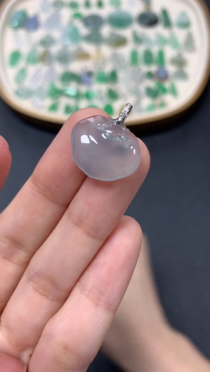 【闪购商品】翡翠吊坠(不含链)18K金镶嵌980