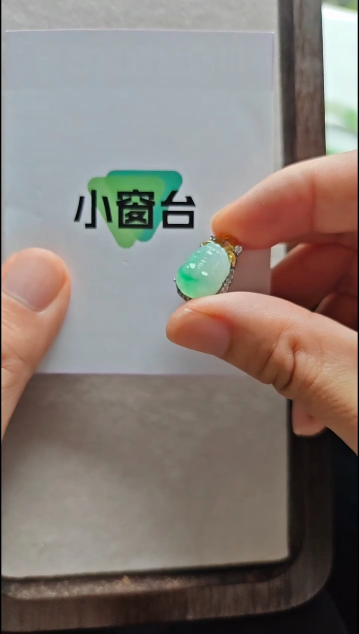 颈饰银S925镶嵌翡翠翡翠颈饰S925银镶嵌