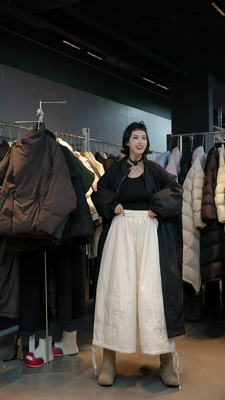 8分杏色裤子8分杏色裤子