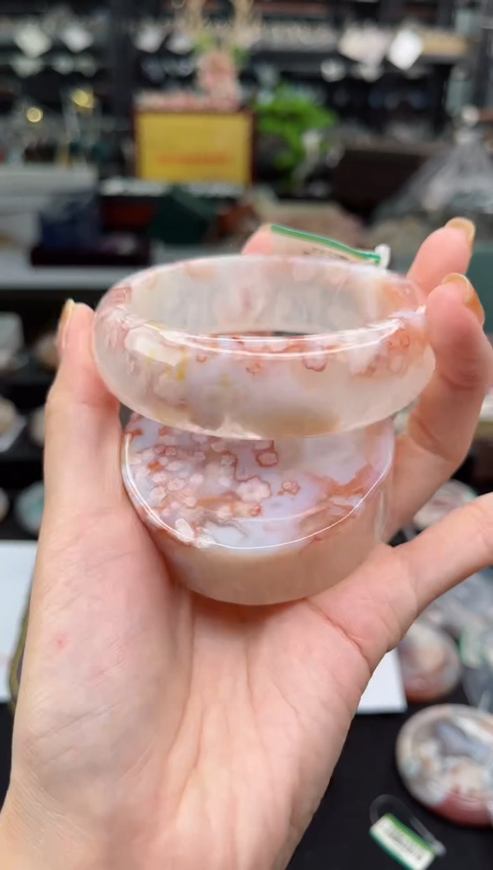 【闪购商品】石英质玉手镯未镶嵌62圈口（赠品镯心）S9964