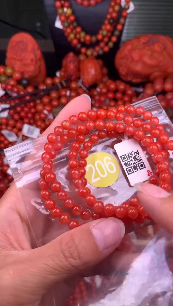 南红玛瑙未镶嵌珠宝奇石206-5