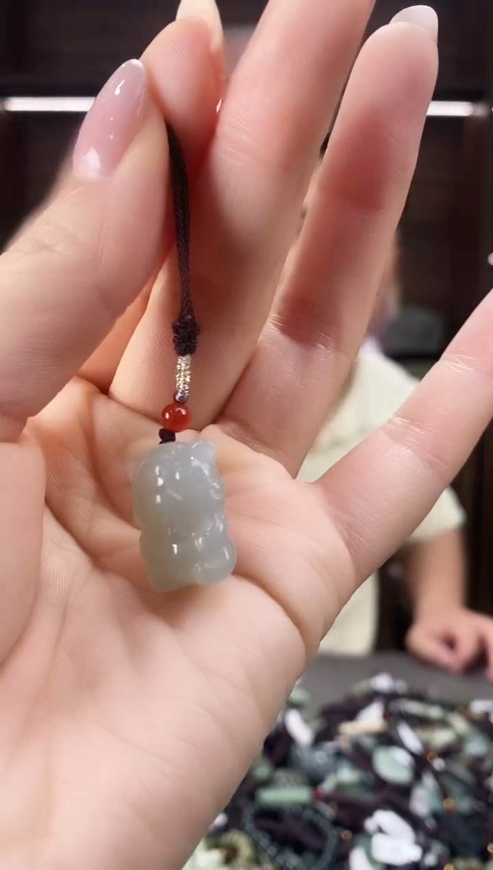 【闪购商品】和田玉颈饰未镶嵌多样性发货，拍一发一