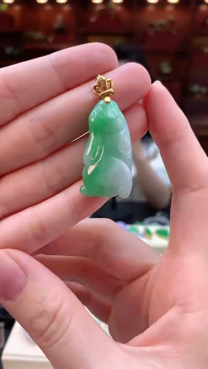 【闪购商品】翡翠颈饰18K金镶嵌赠礼盒证书 敏