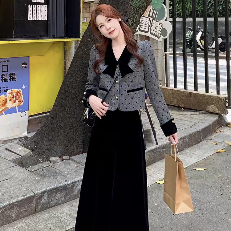 （现货清货）小香风套装秋冬季短款外套上衣黑色半身裙两件套1660