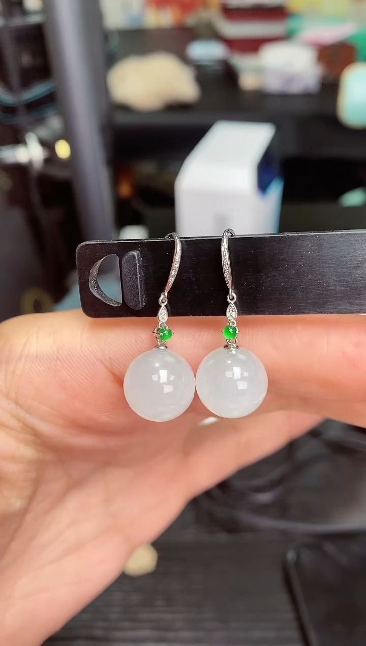 【闪购商品】翡翠耳饰18K金镶嵌