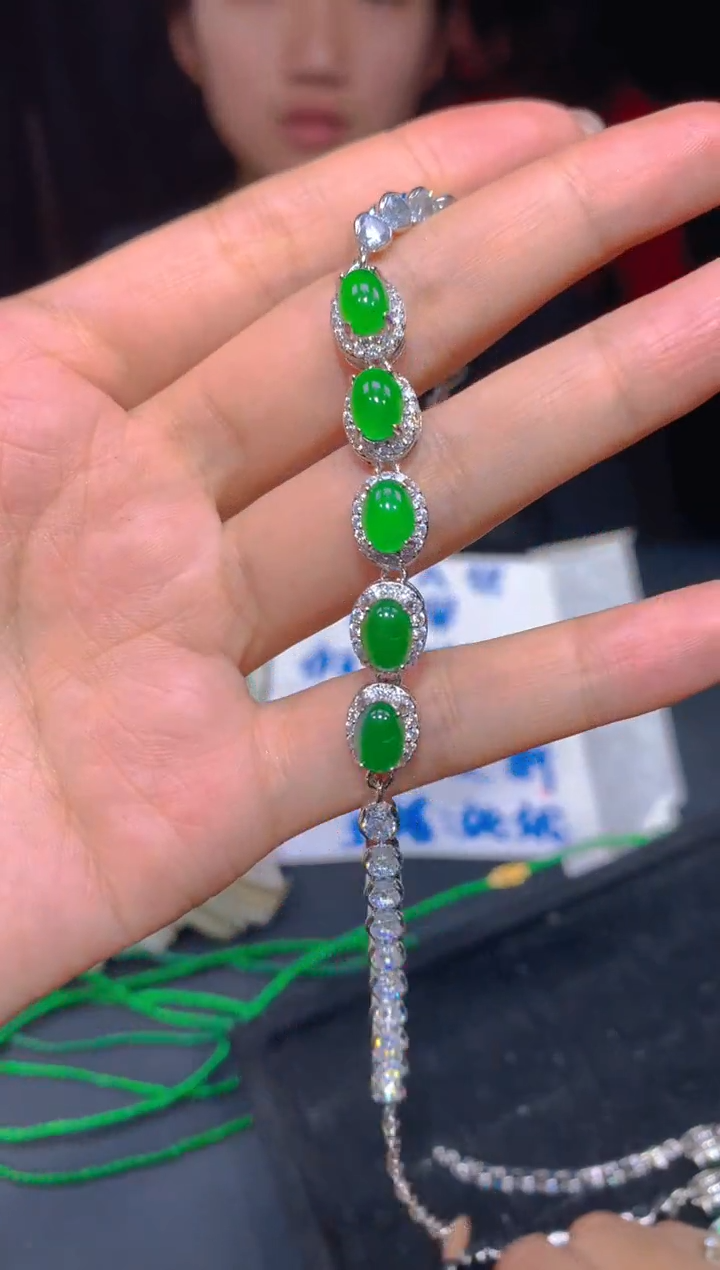 【闪购商品】定制翡翠未镶嵌50多样性发货（发其一）