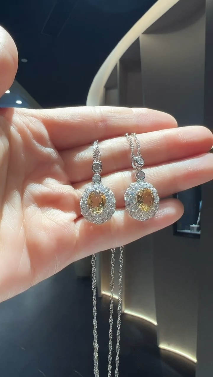 【闪购商品】黄晶吊坠(赠链)银S925镶嵌30】多样性发一】