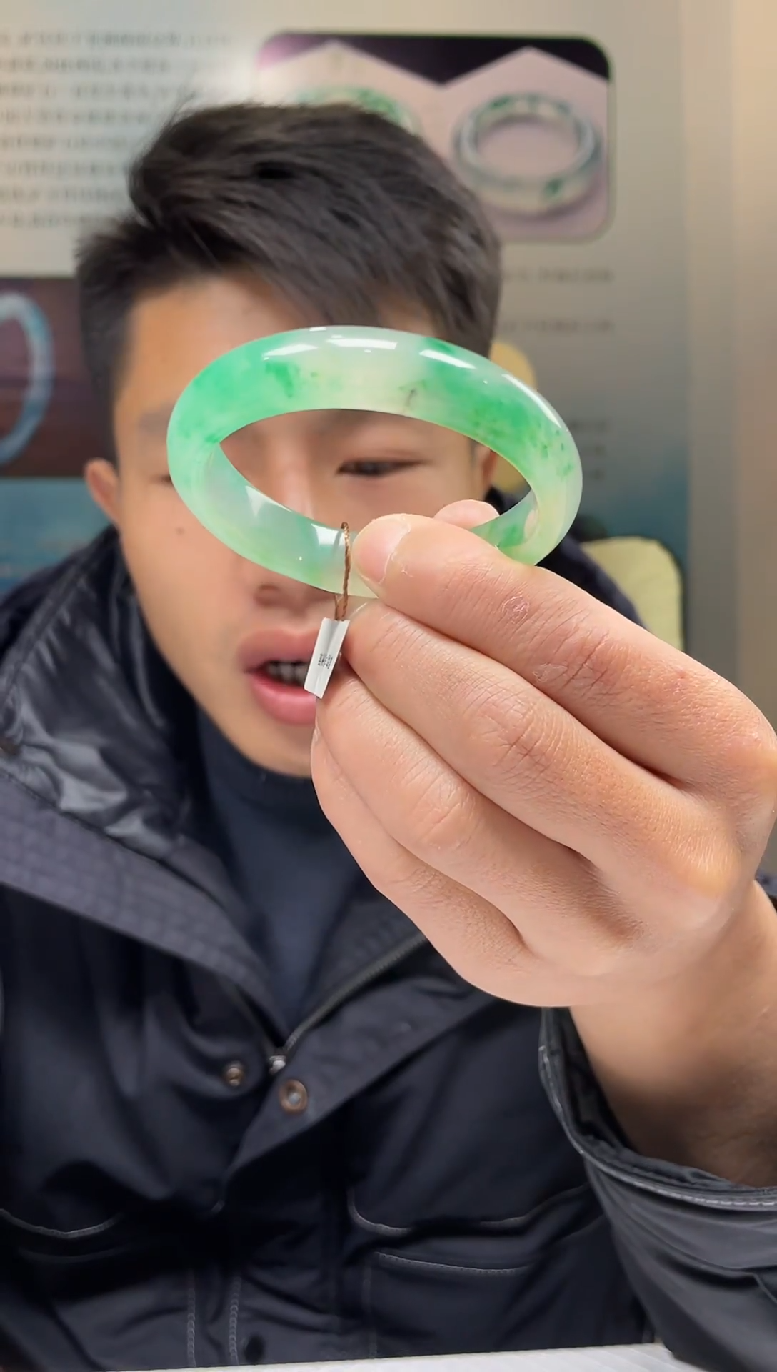 【闪购商品】石英质玉手镯未镶嵌非洲翠手镯多样性发货