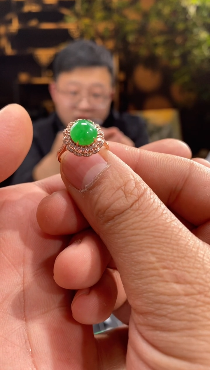 【闪购商品】翡翠耳饰18K金镶嵌60025-天然翡翠a货戒指