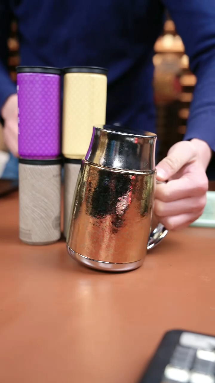 辉哥粉丝福利 茶忆办公杯+3罐稻米+1罐咕咕 粉色