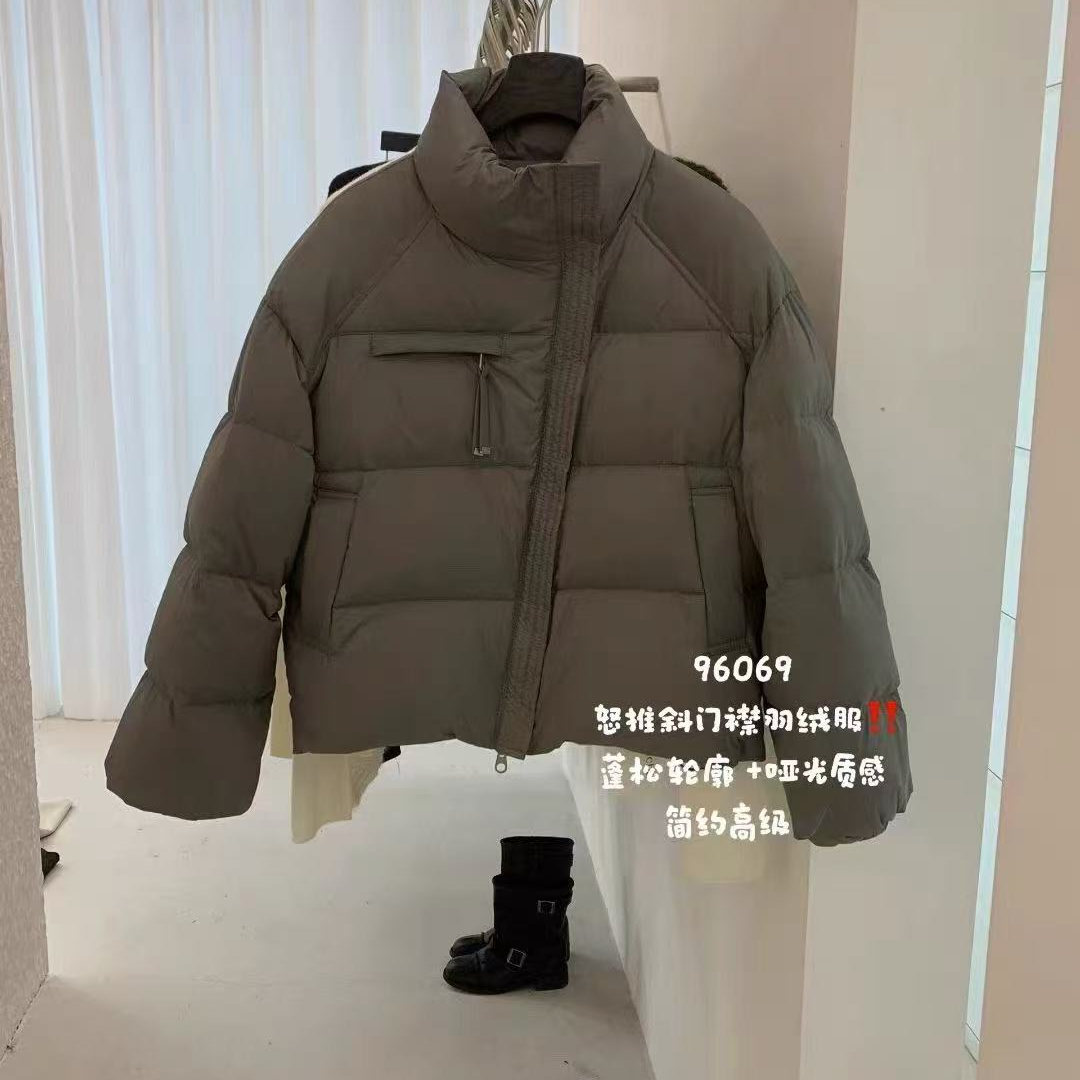 26802灰色欧包 极简拉链短款羽绒外套