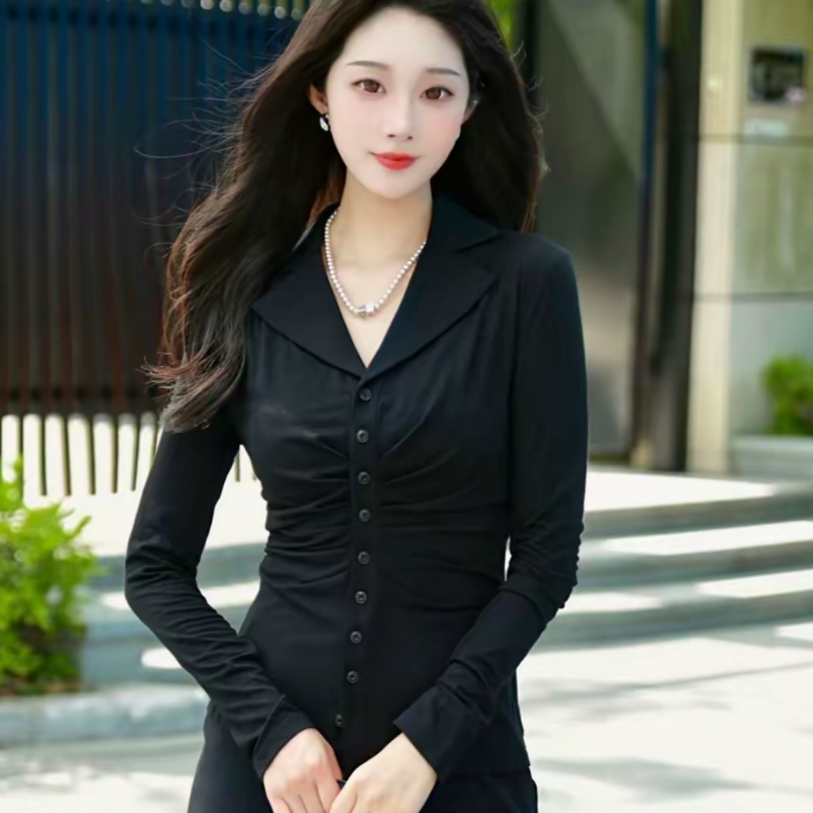 哥弟百搭V领长袖衬衫修身显瘦黑色130097