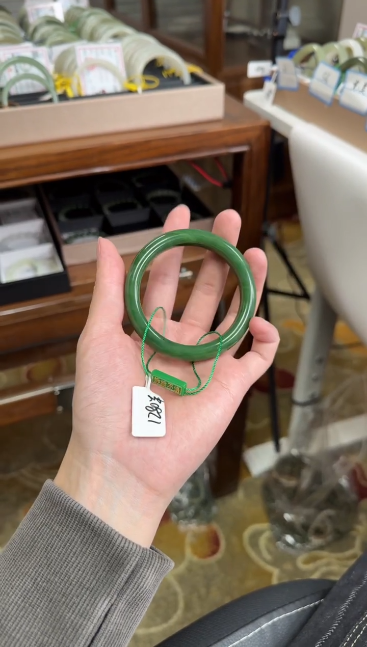 未镶嵌手镯和田玉58