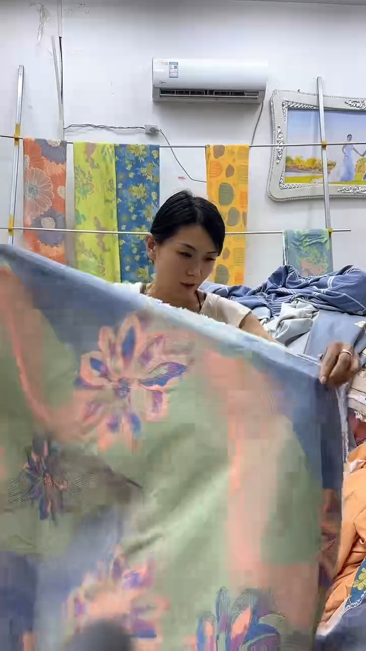 聚酯纤维孤品布头闪电购30