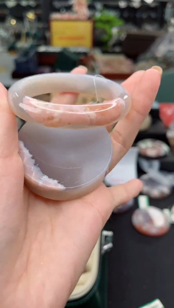 【闪购商品】石英质玉手镯未镶嵌55圈口（赠品镯心）65572179