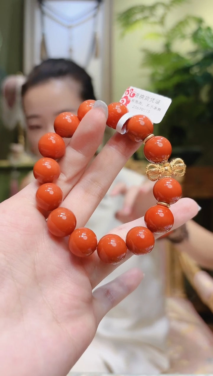 【闪购商品】南红玛瑙手串18K金镶嵌降魔杵圆珠南红手串