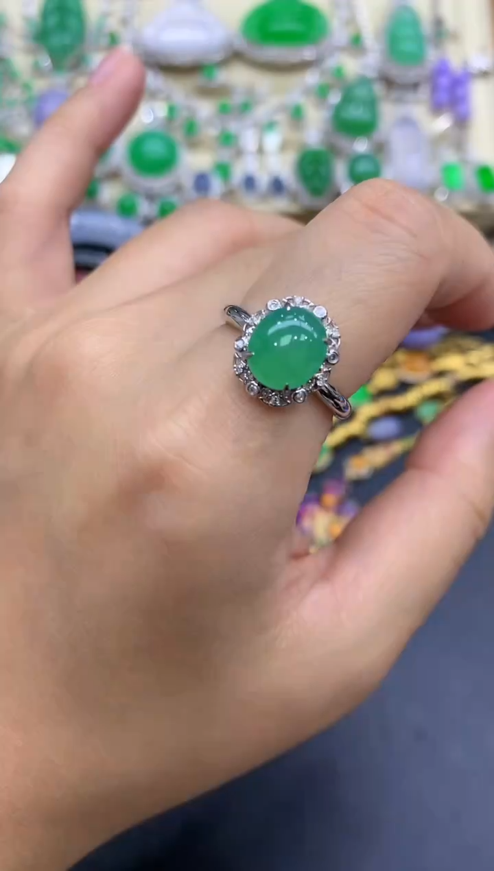 18K金镶嵌戒指翡翠229-中国好珍宝