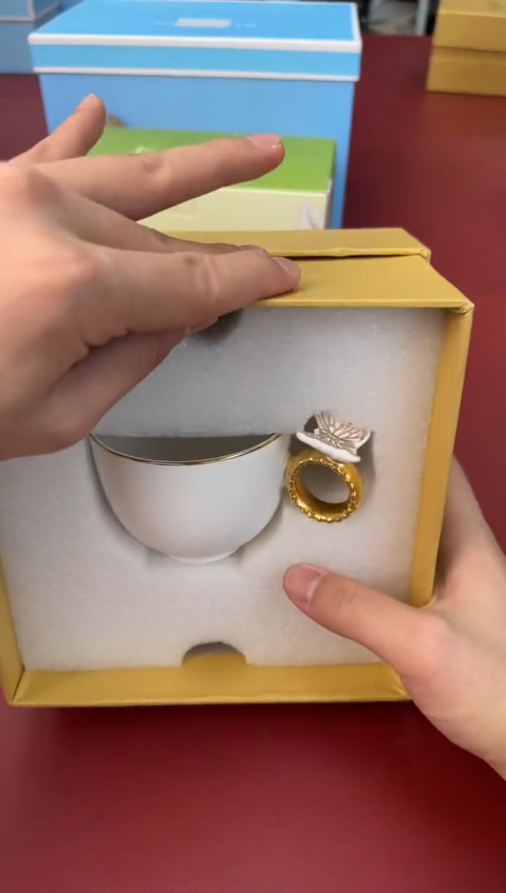 【闪购商品】瓷片新号开播全场漏@@H1660