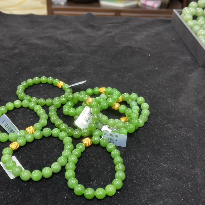 【老郑家】和田玉手串 约10mm (多样性发一件)