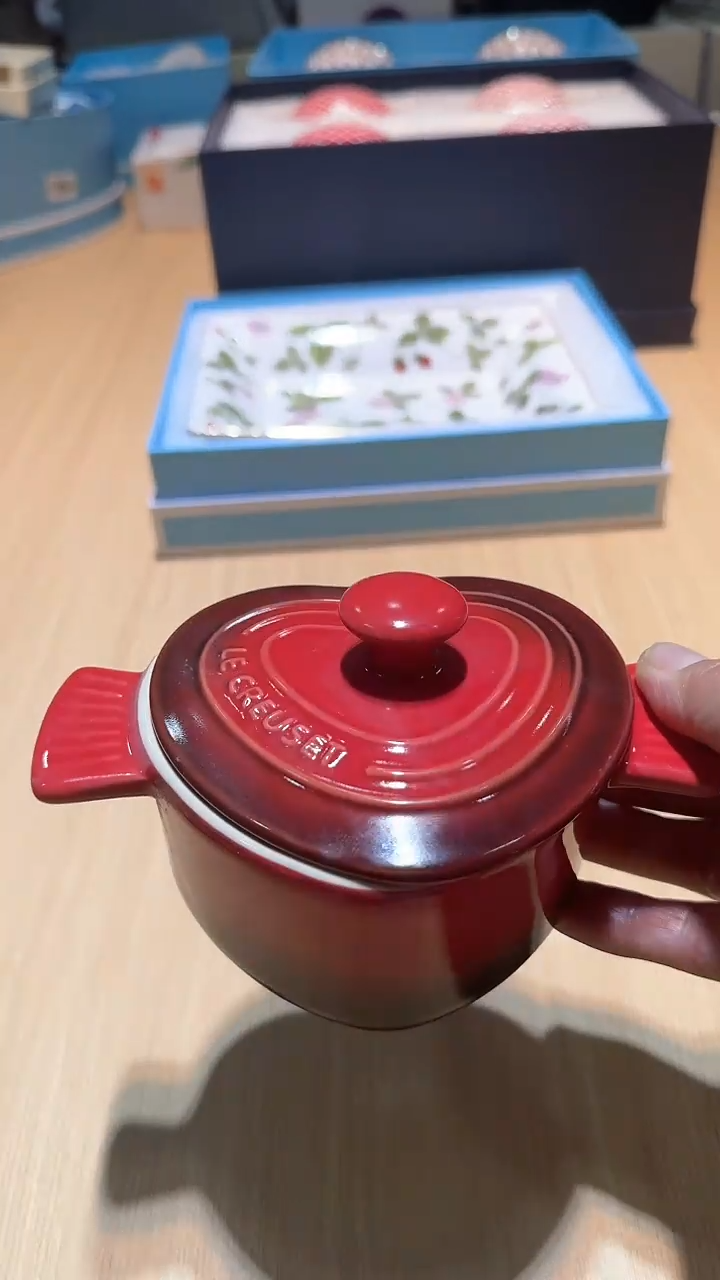 【闪购商品】瓷片锅碗瓢盆一件不剩