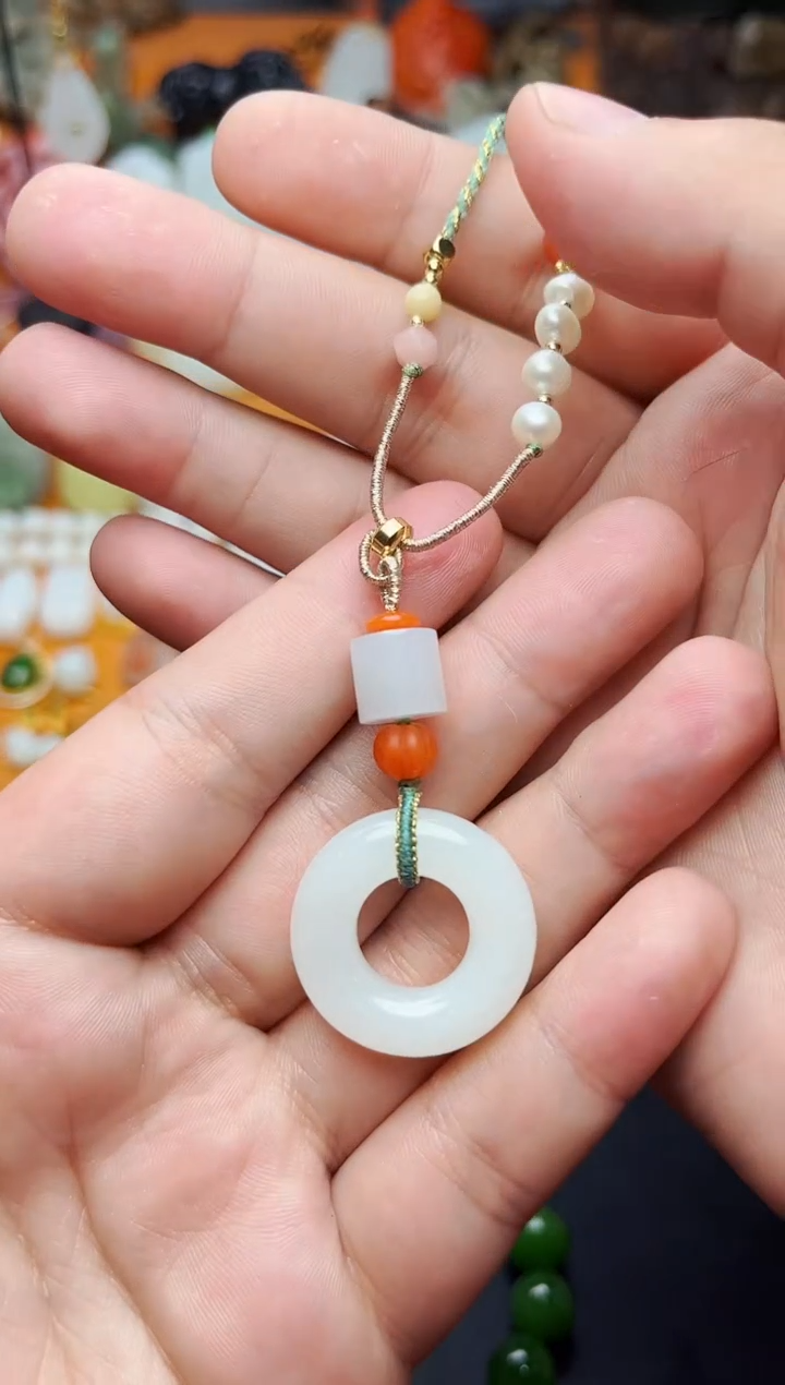 【闪购商品】和田玉颈饰未镶嵌吊坠01