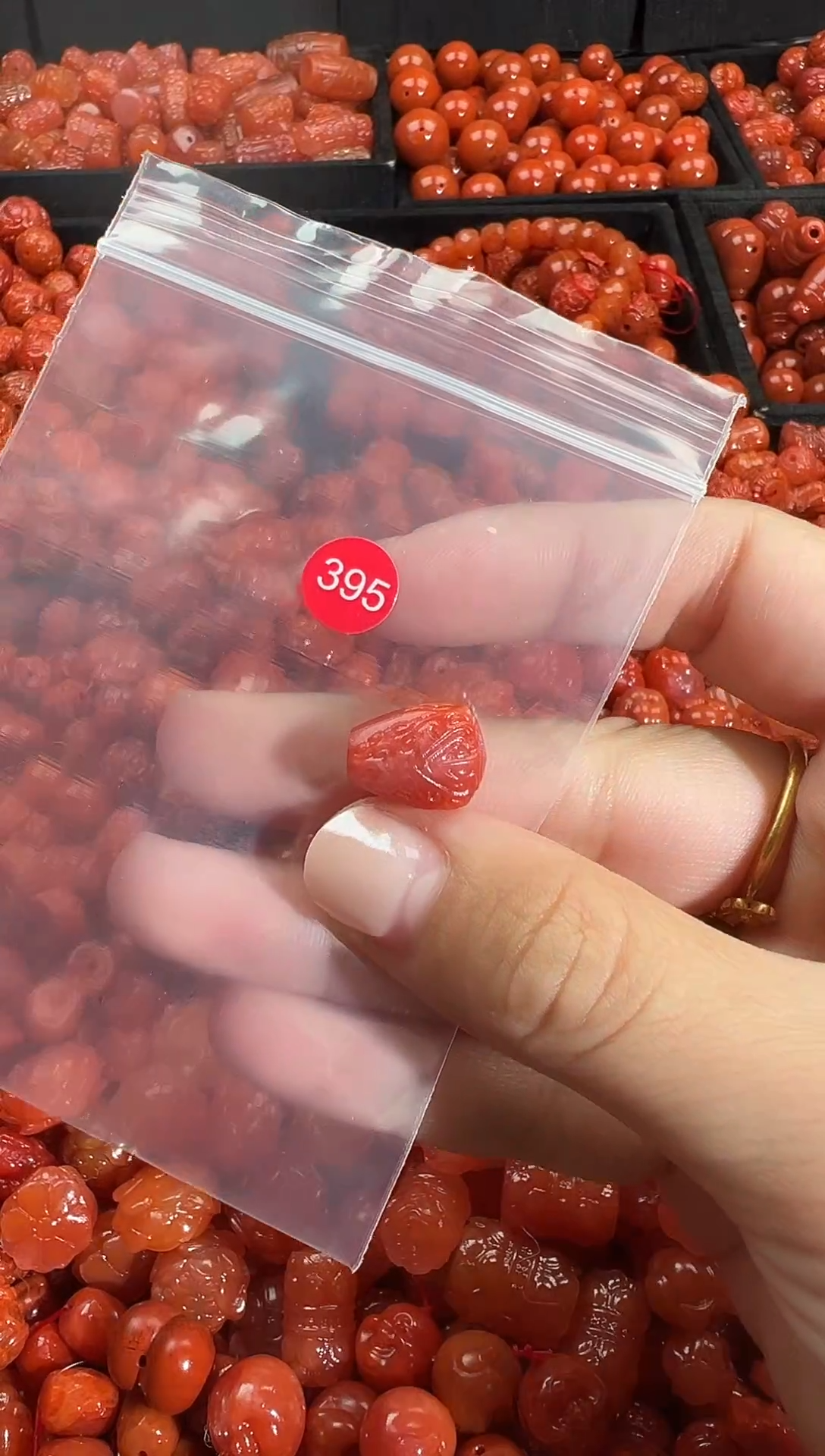 颈饰未镶嵌南红玛瑙1