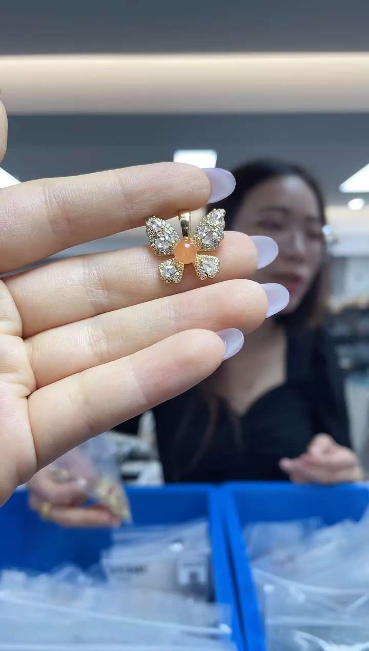 南红玛瑙`未镶嵌（多样性发一件）