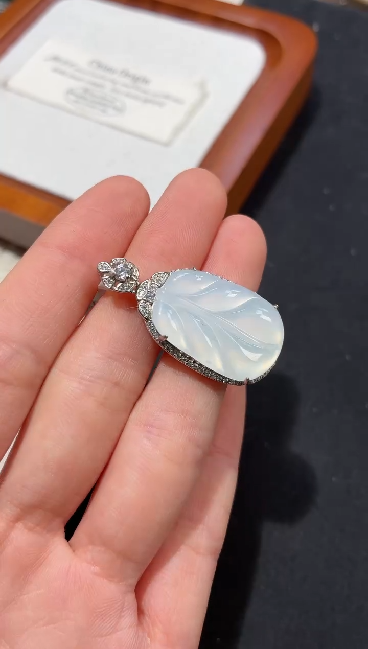 吊坠(不含链)银S925镶嵌翡翠吊坠