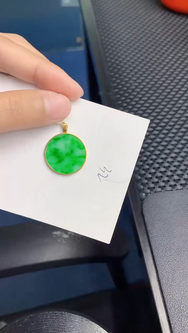 【闪购商品】翡翠颈饰18K金镶嵌000000000