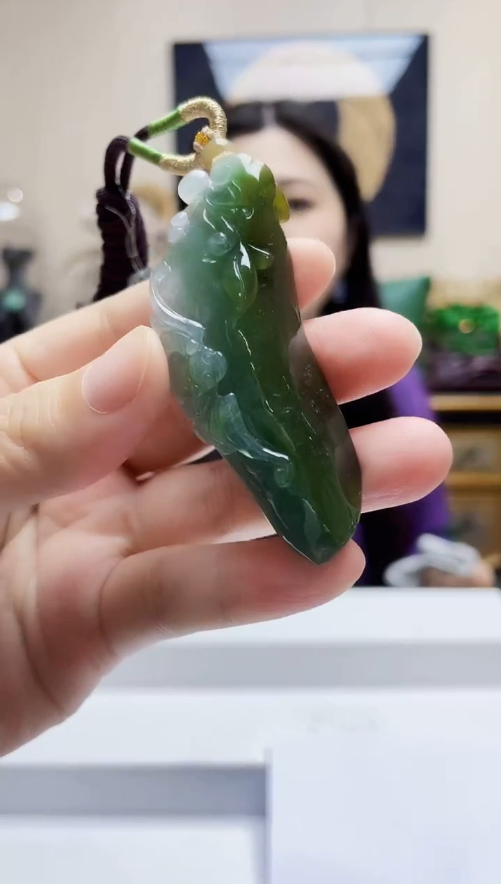 未镶嵌定制翡翠吊坠100