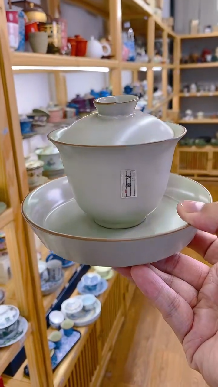 高温烧制陶瓷产品90