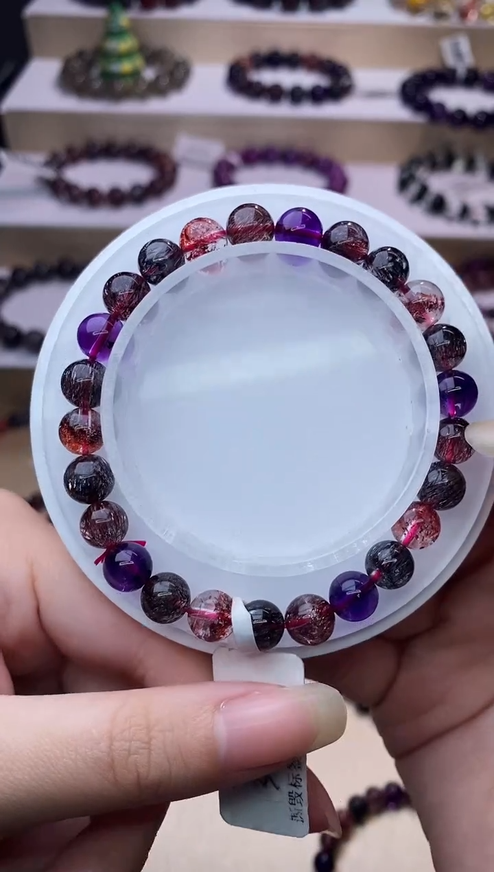 【闪购商品】水晶手链未镶嵌黑加仑超七7m+