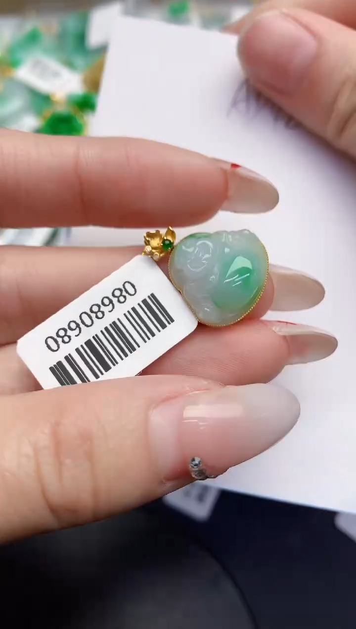 【闪购商品】翡翠颈饰18K金镶嵌000000000000