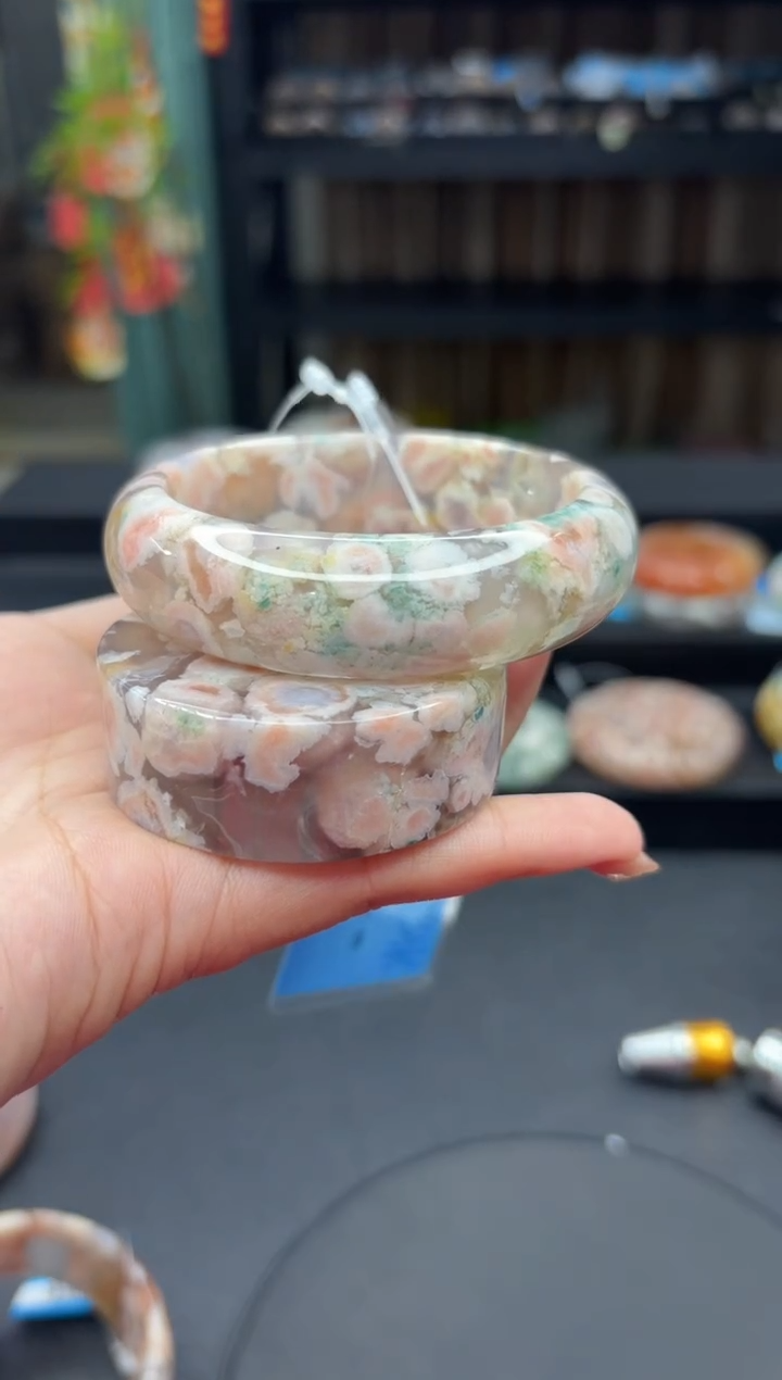 【闪购商品】石英质玉手镯未镶嵌681（58圈赠送镯心）
