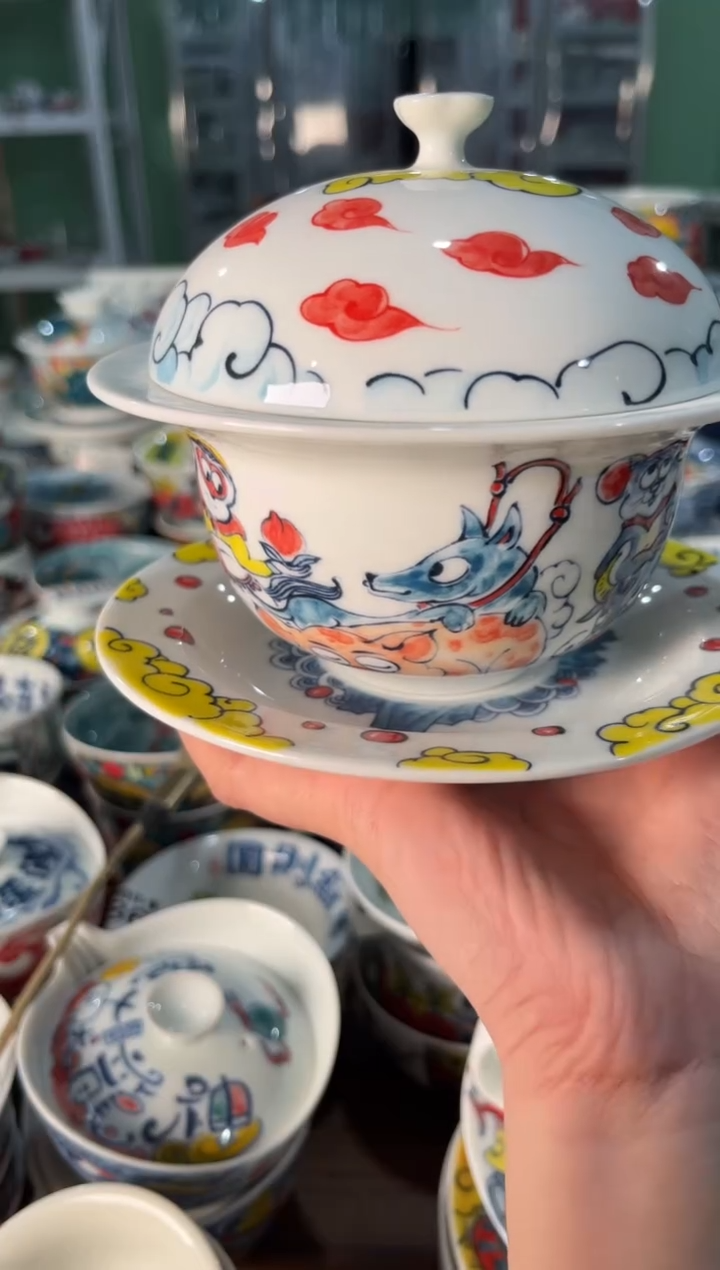 昨明十二生肖炖盅（福利价格）