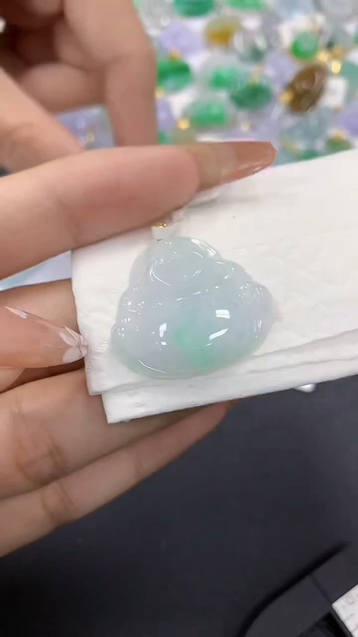 颈饰18K金镶嵌翡翠a货假一赔三支持复检百元上9元证书费自理