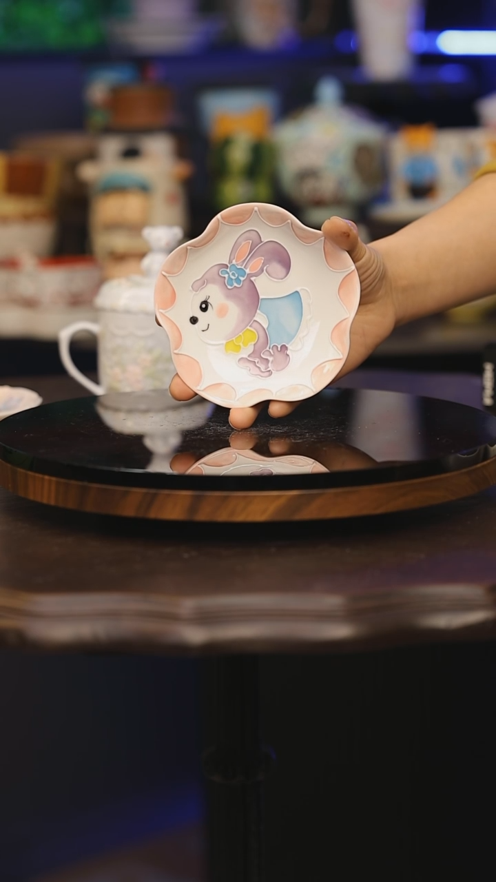 【闪购商品】摆件景德镇釉下彩绘设计师款式陶瓷