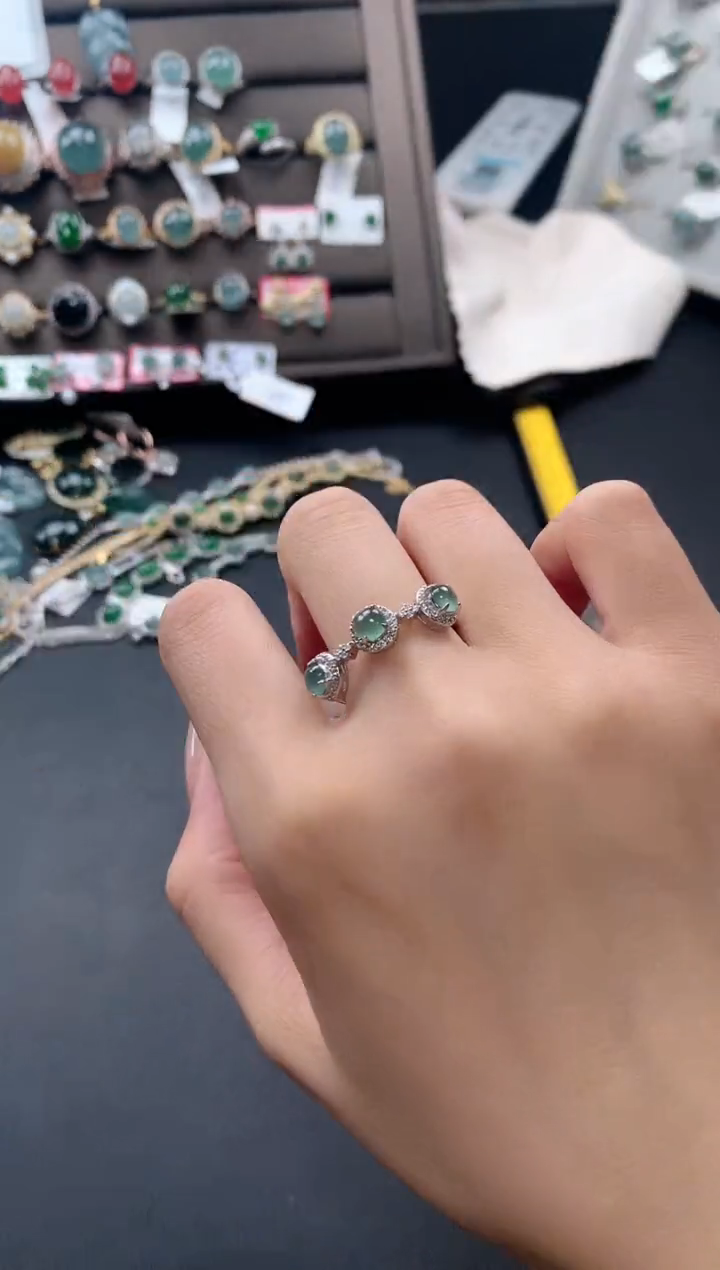 【闪购商品】翡翠戒指银S925镶嵌32131231