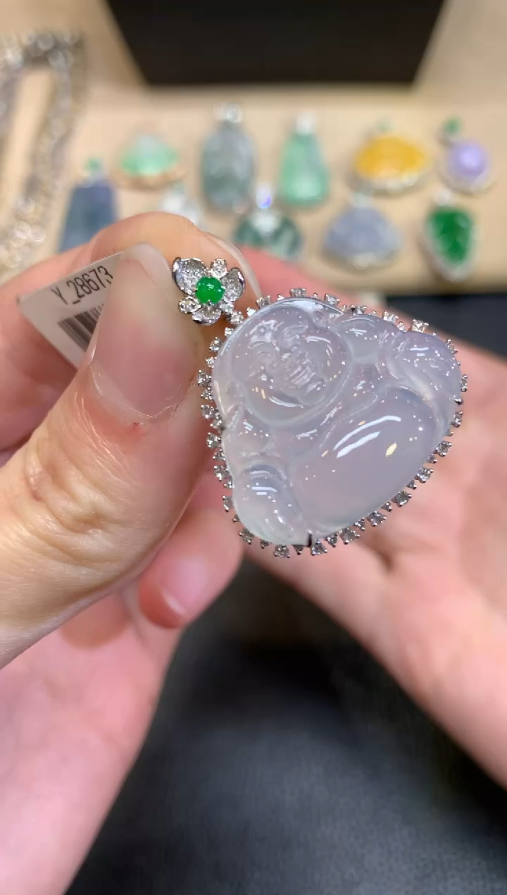 【闪购商品】翡翠颈饰18K金镶嵌佛公【无服务费】