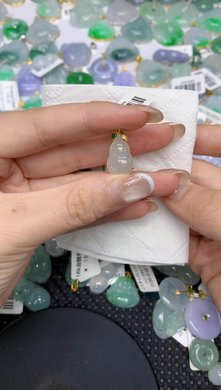 颈饰18K金镶嵌翡翠11111111