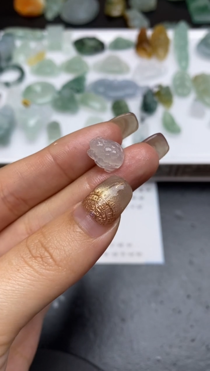 【闪购商品】定制翡翠未镶嵌翡翠毛货~