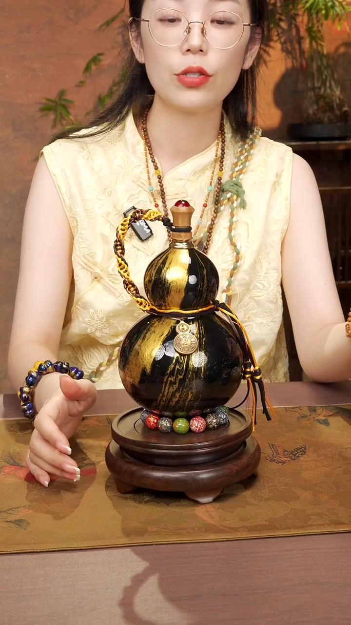 173易林精品大漆酒葫芦-----188